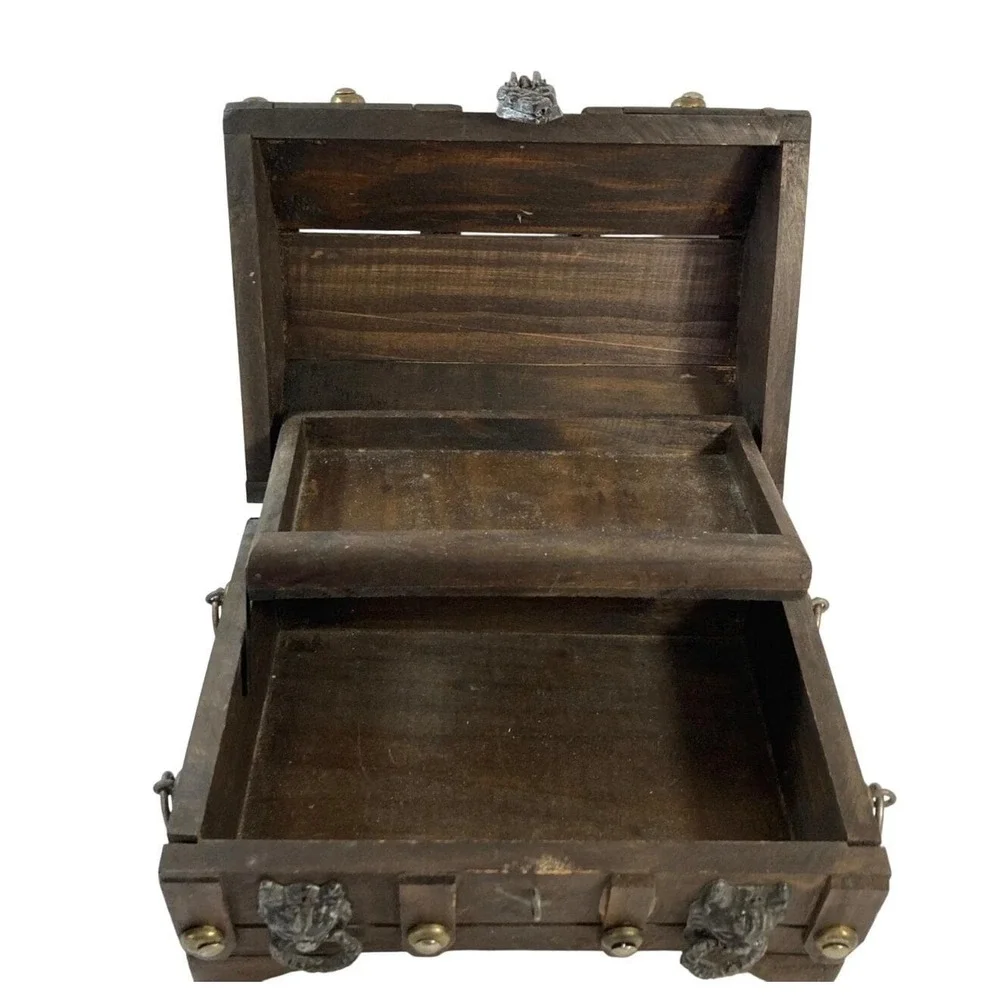 Vtg Wooden Pirate‎ Treasure Chest Jewelry Box Lion Head Hardware Decor Sailor